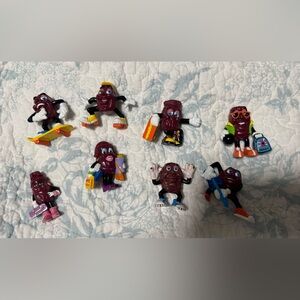 8 California Raisins Vintage Figures Lot